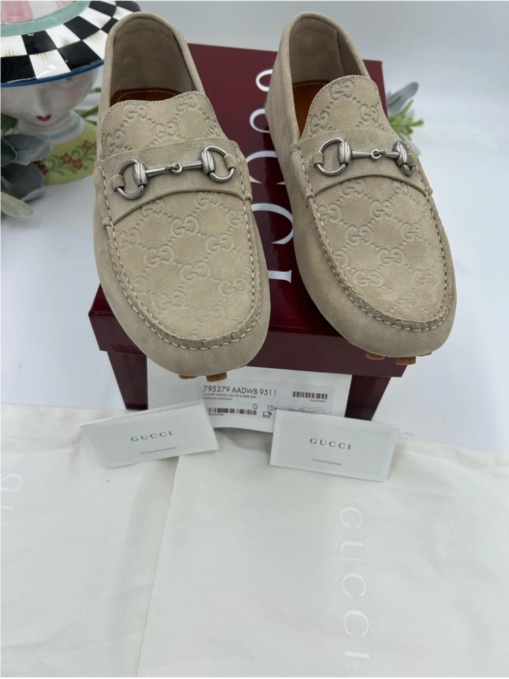 Men’s Gucci suede oatmeal horse bit driver loafer size 10.5 fits 11.5 US